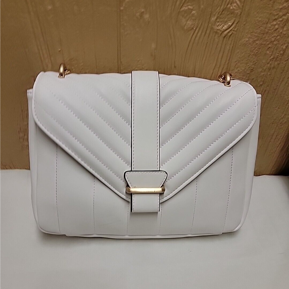 Time & Tru Quilted Satchel Flap Closure Handbag Shoulder Purse Off White
